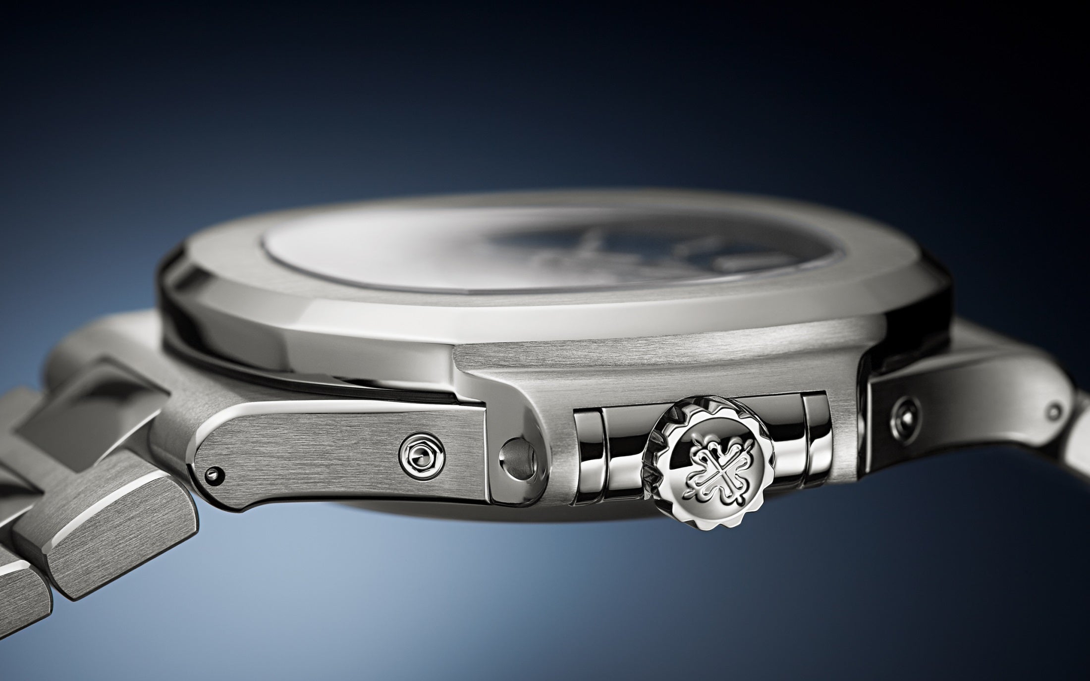Patek Philippe Nautilus Annual Calendar, Blue Dial Watch – Blue & Dial